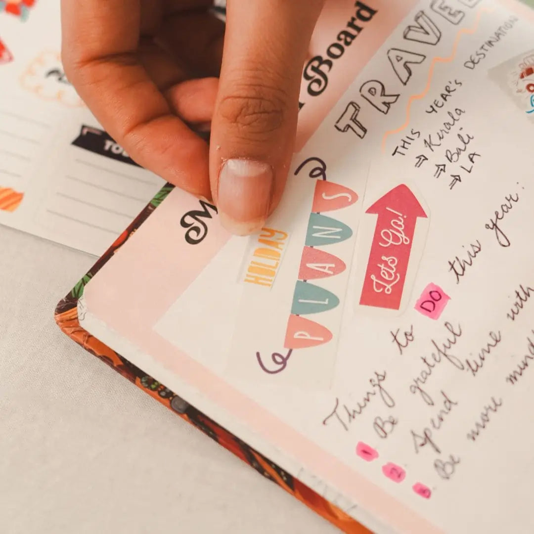 ELEVATE YOUR EVERDYDAY COLOR - UNDATED DAILY PLANNER