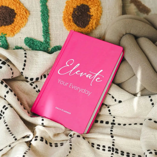 ELEVATE YOUR EVERYDAY PINK - UNDATED DAILY PLANNER